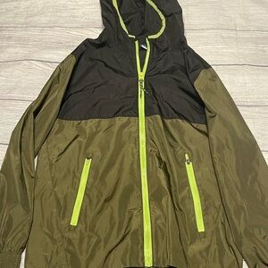 Old Navy Men's Black and Olive Windbreaker with Green Accents large